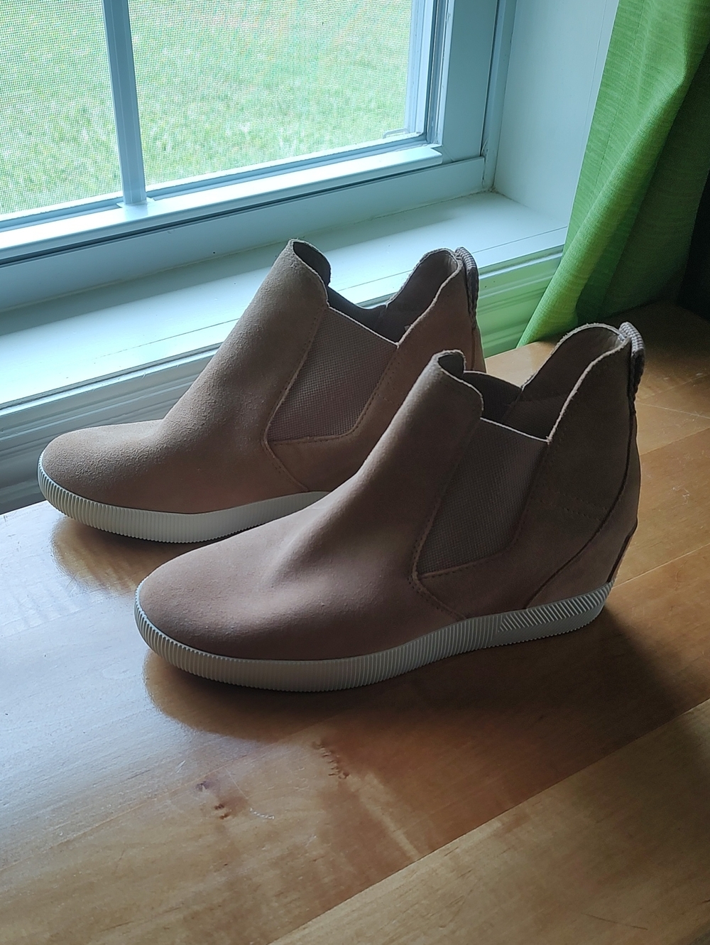 Sorel Slip-On EUC